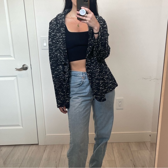 St. John Blazer - Picture 4 of 16